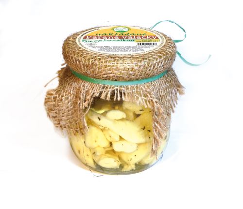 nakladane-parene-valecky-s-bazakou